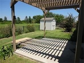 981 Crockett Dr - Photo 3 of 21