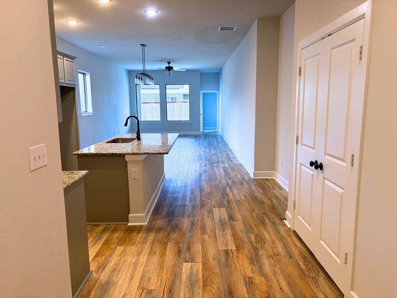 3145 Wind Knot Way - Photo 4 of 23
