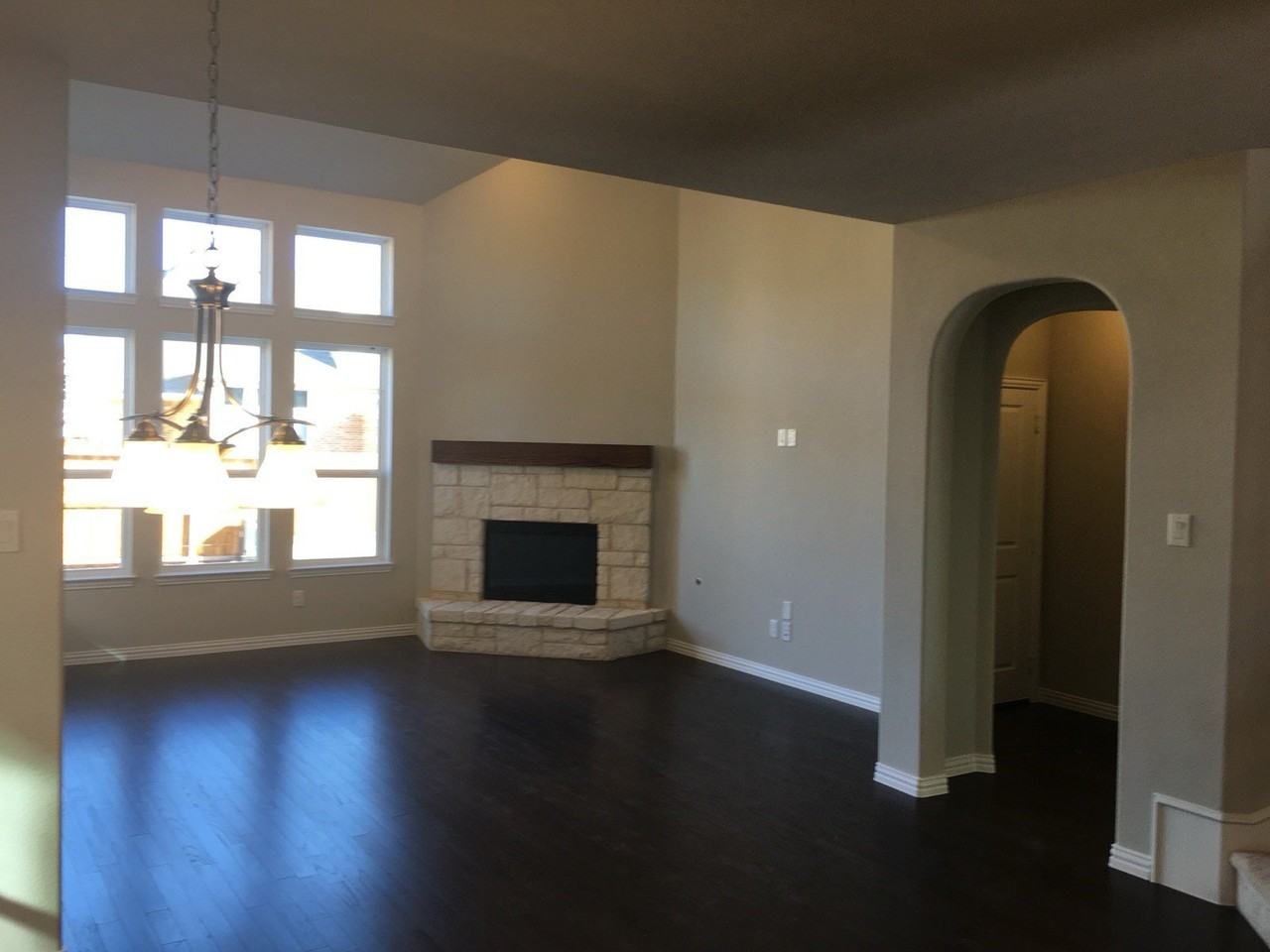 5724 Matterhorn Dr - Photo 4 of 11