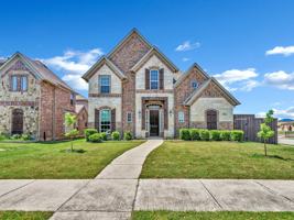 featured image of 1121 Ranch Gate Ln