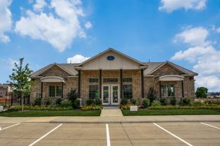 935 Ponds Edge Ln - Photo 1 of 1