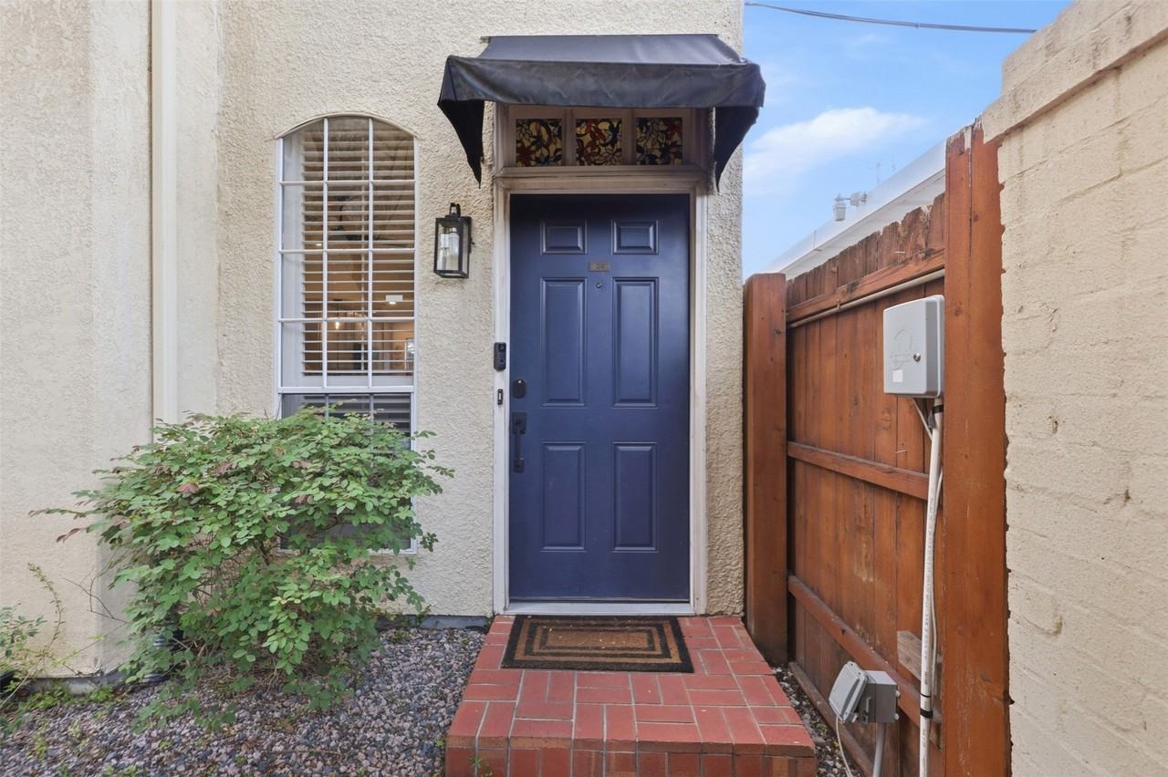 4517 Holland Ave #109 - Photo 4 of 21