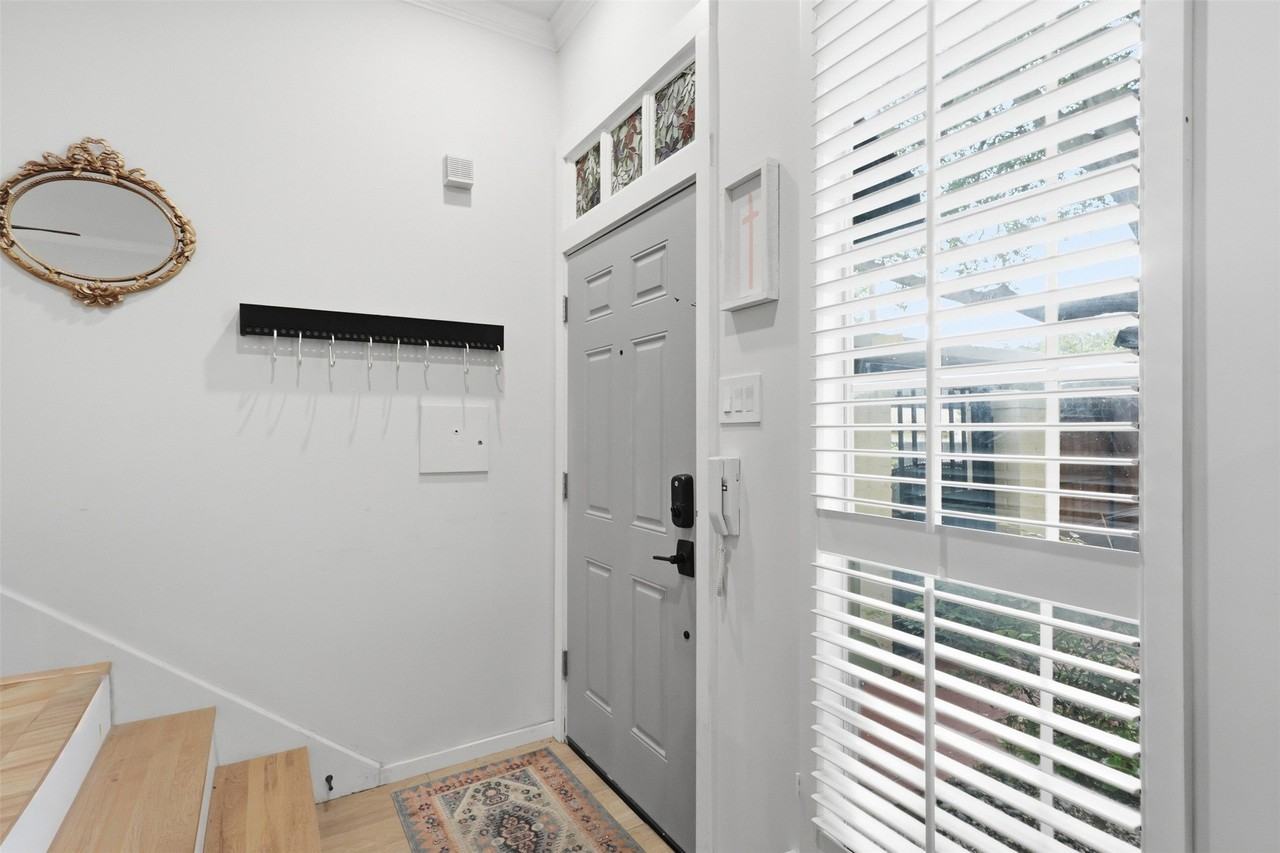 4517 Holland Ave #109 - Photo 5 of 21