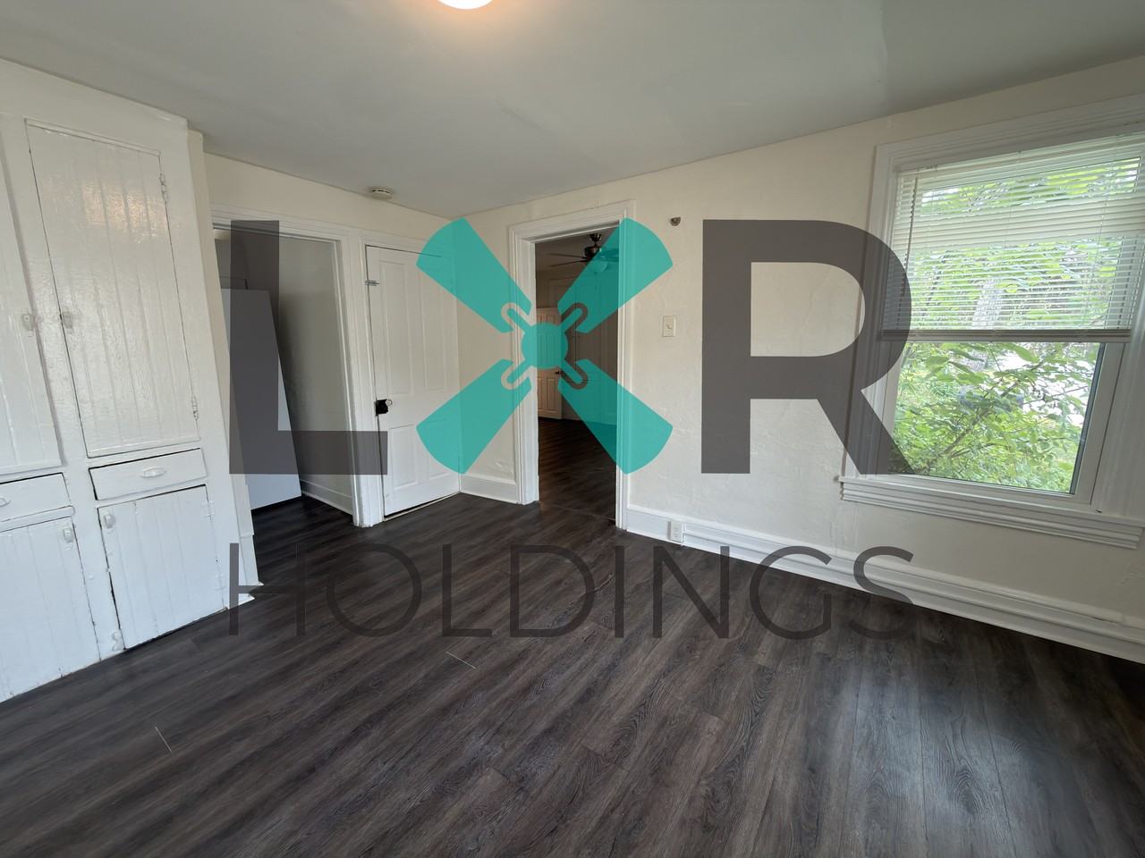 329 5th St N #1 - Photo 5 of 11