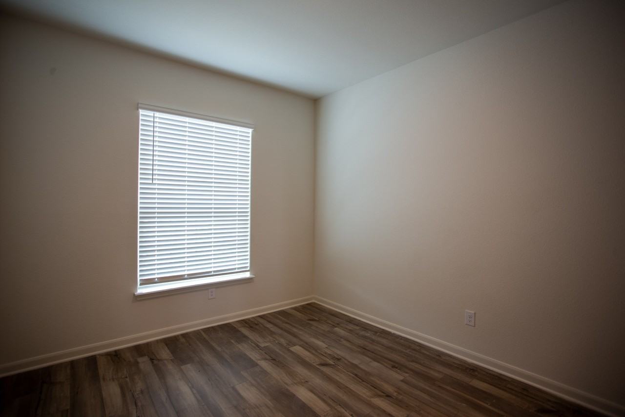 13526 Musselshell Dr - Photo 5 of 25