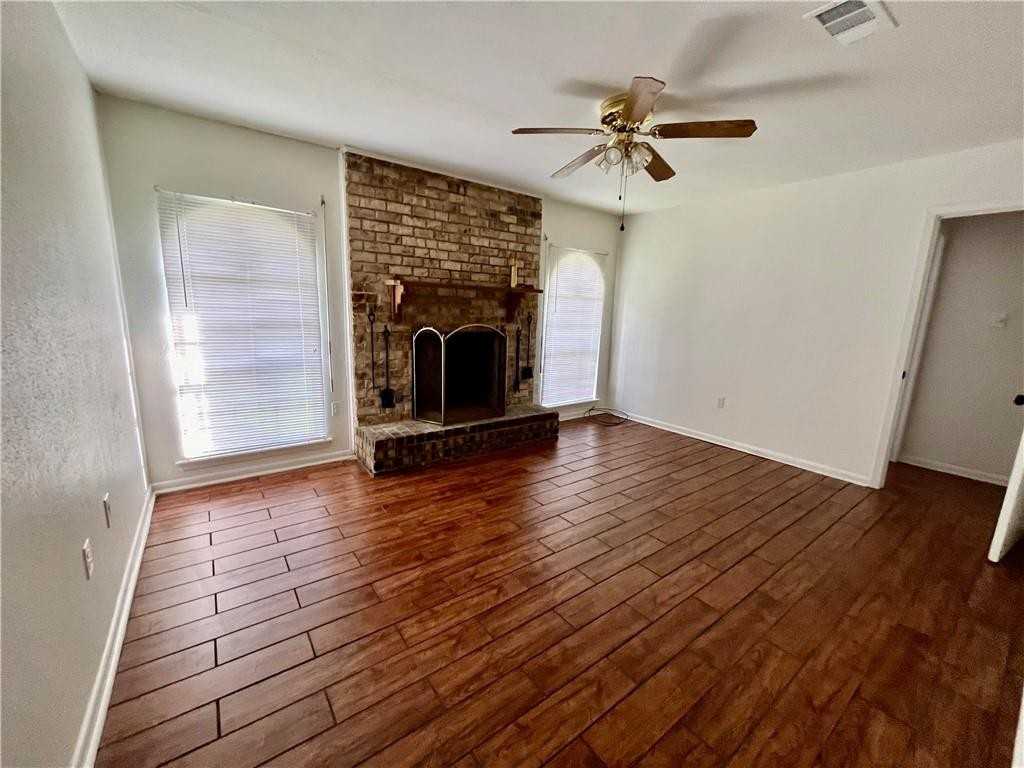 417 Moncla Ave - Photo 6 of 17