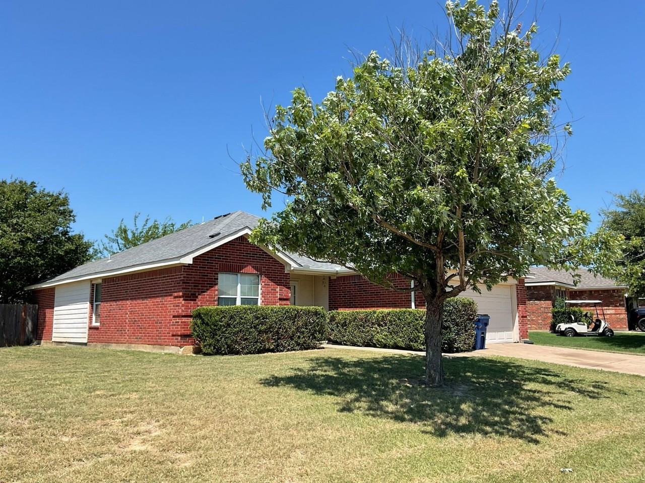 1001 Stockton Dr - Photo 3 of 40
