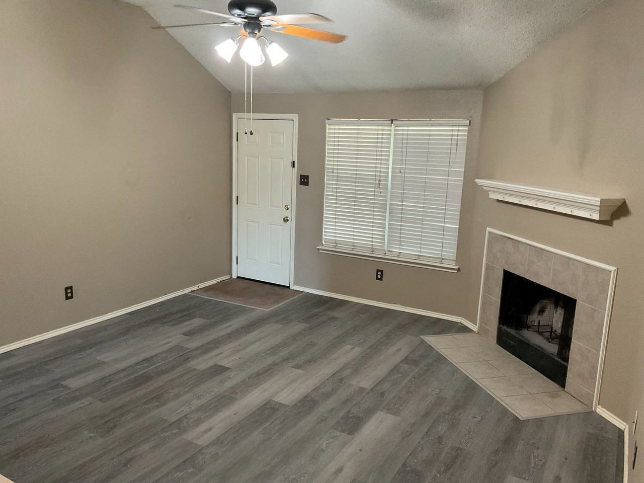 1001 Stockton Dr - Photo 5 of 40
