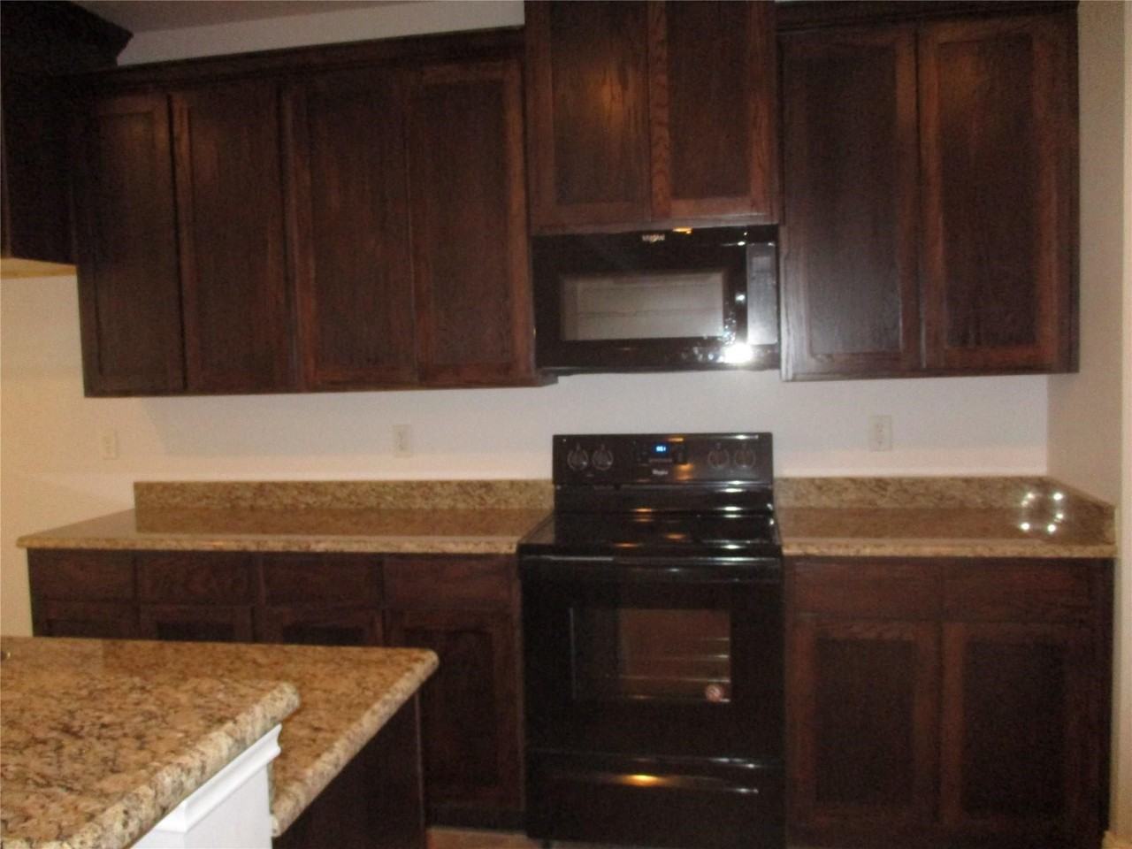 1903 Morgan St - Photo 6 of 17