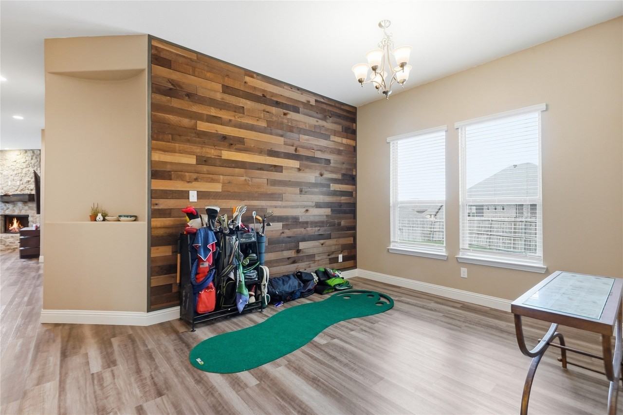 514 Kettlewood Ct - Photo 3 of 29