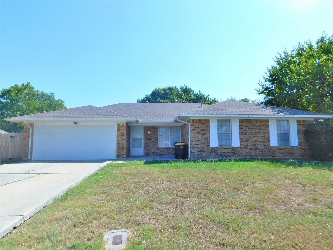 3812 Yellowstone Pl - Photo 2 of 26
