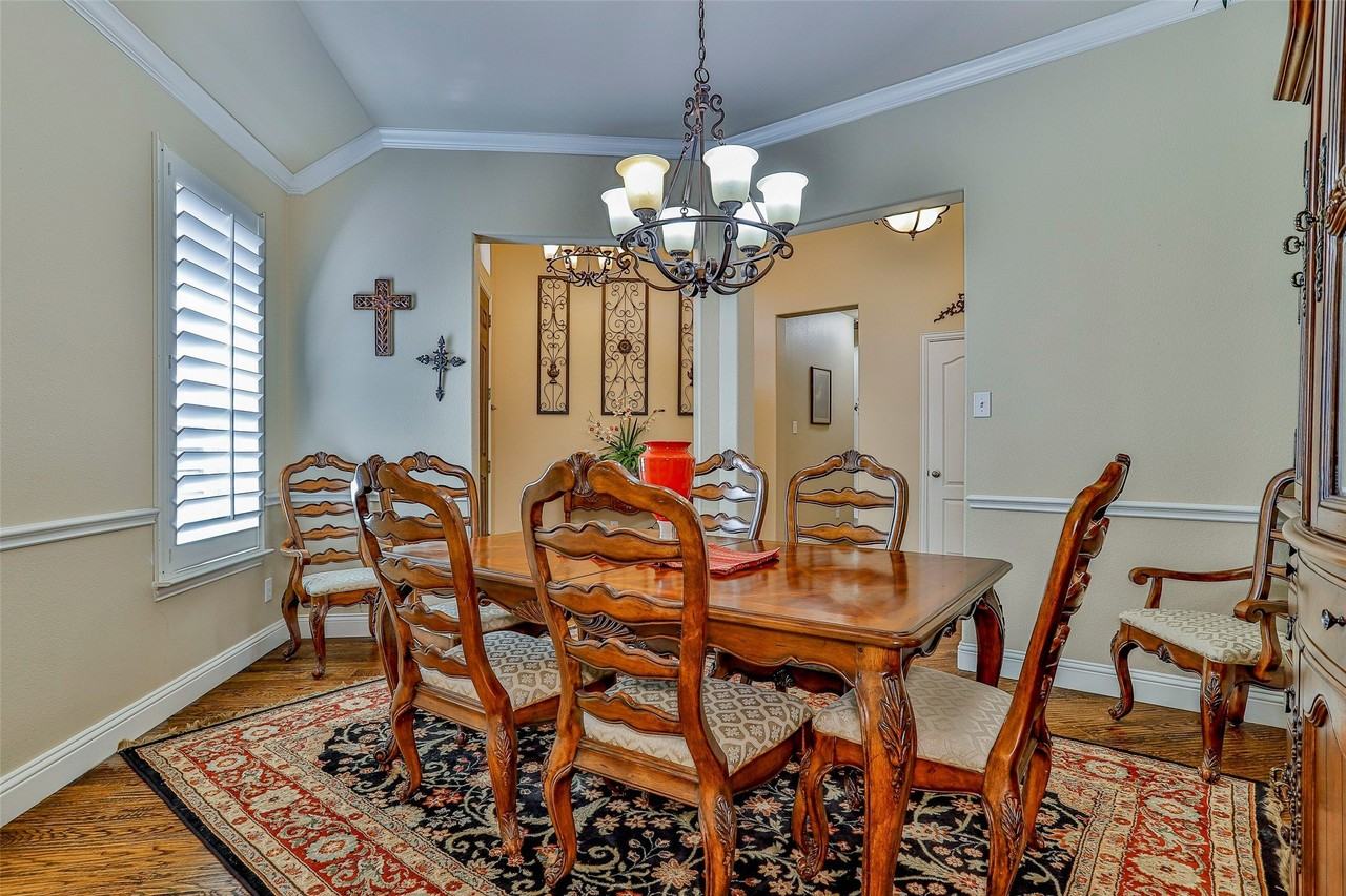 3513 Oliver Dr - Photo 6 of 31