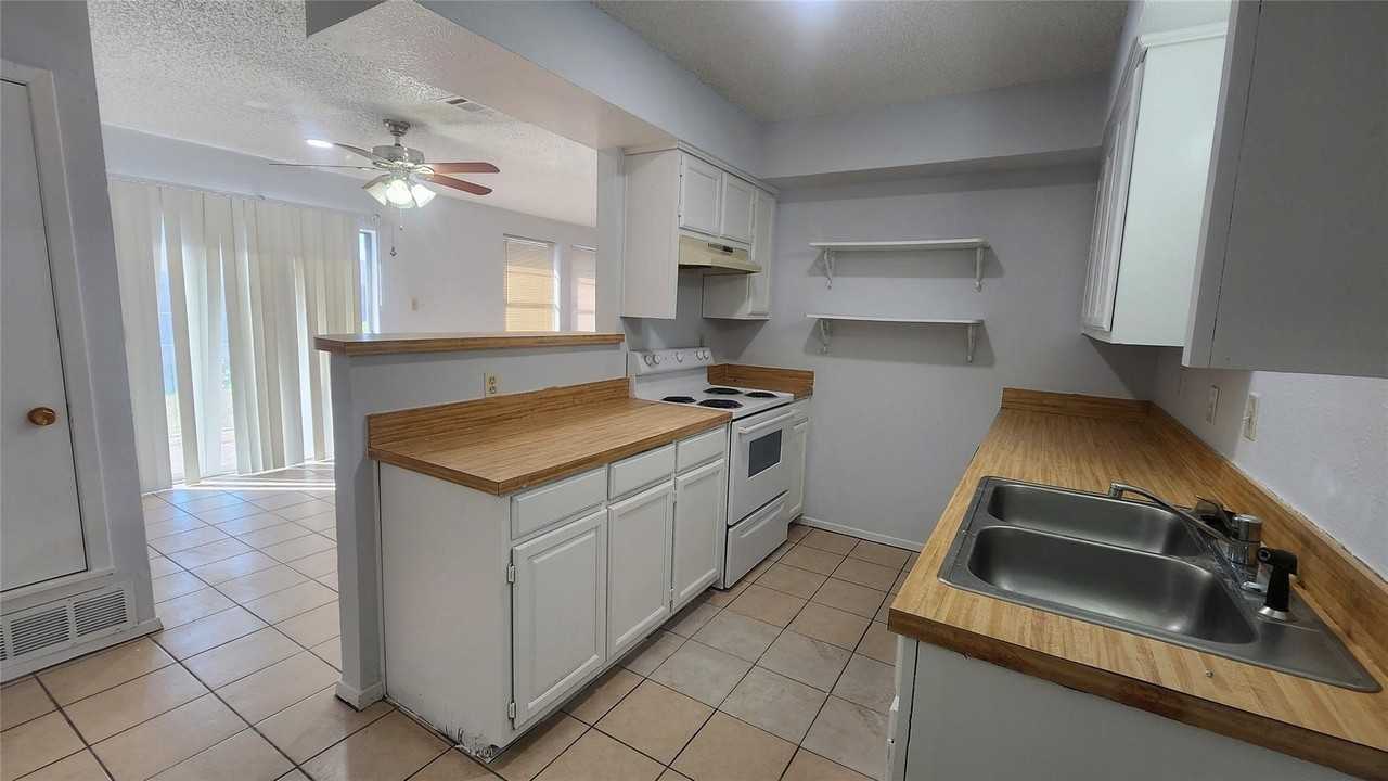 123 Prairie Creek Cir - Photo 5 of 21