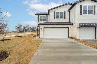 545 Galt Dr - Photo 1 of 1