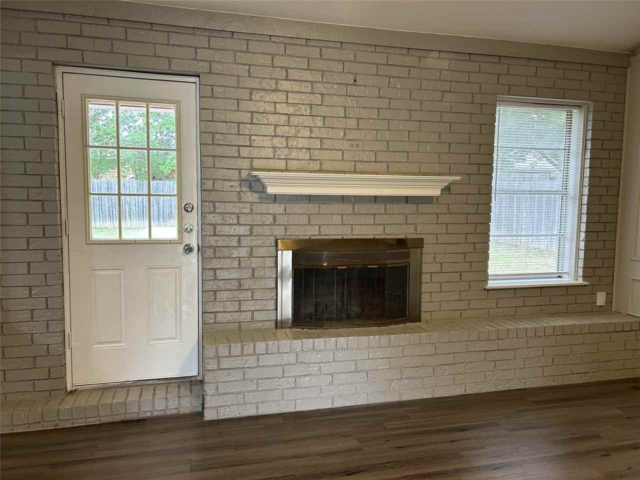 6621 N Park Dr - Photo 2 of 22