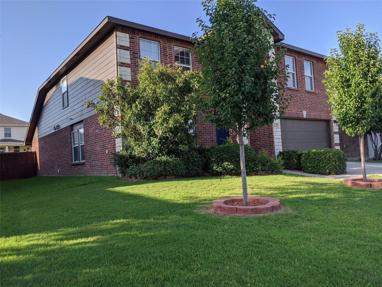 4525 Mountain Oak St - Photo 2 of 26