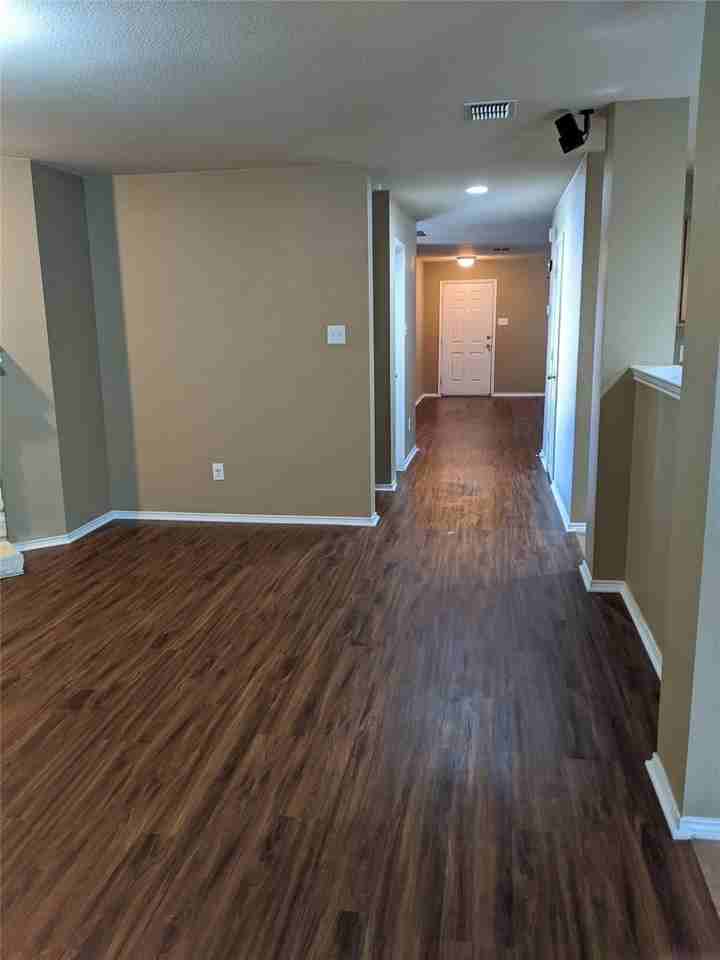 4525 Mountain Oak St - Photo 6 of 26