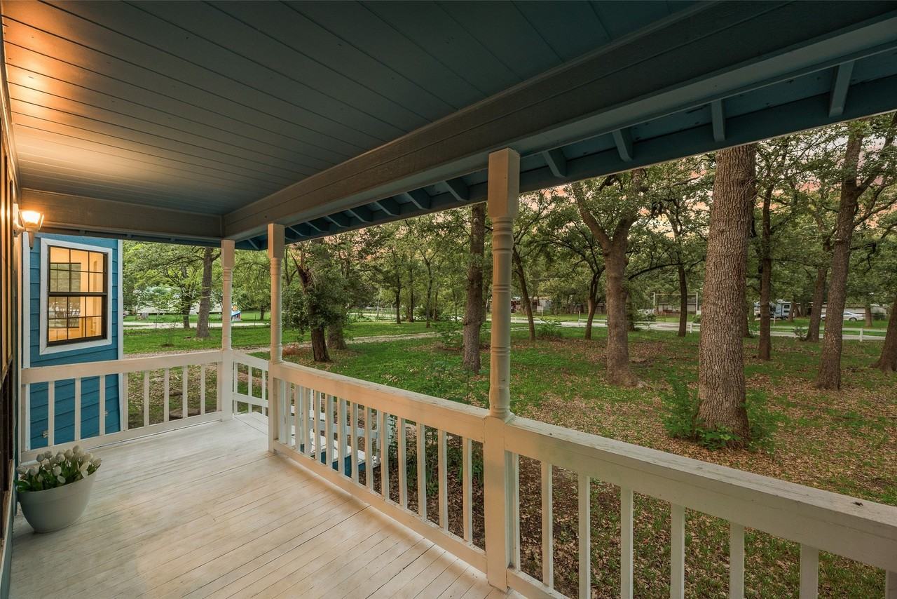 7680 Private Road 2576 - Photo 3 of 22