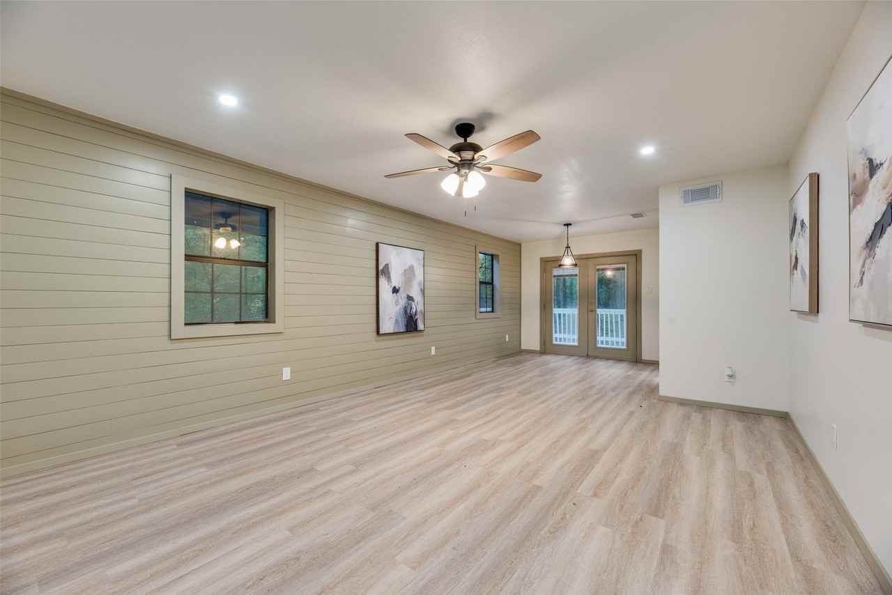 7680 Private Road 2576 - Photo 4 of 22