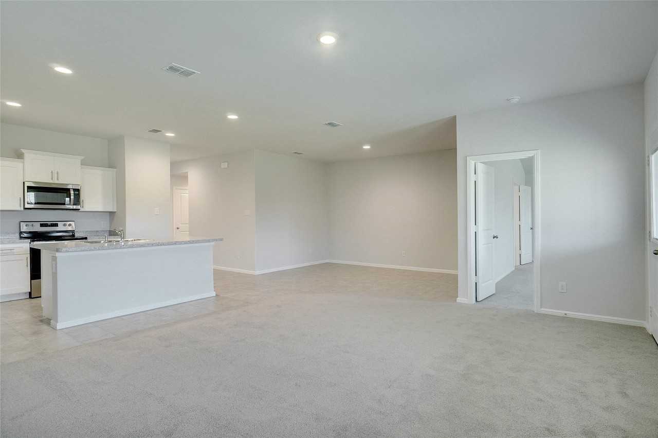 113 Anderson Mill St - Photo 6 of 27