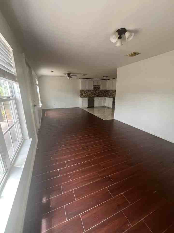 2965 Clovis Ave - Photo 3 of 21