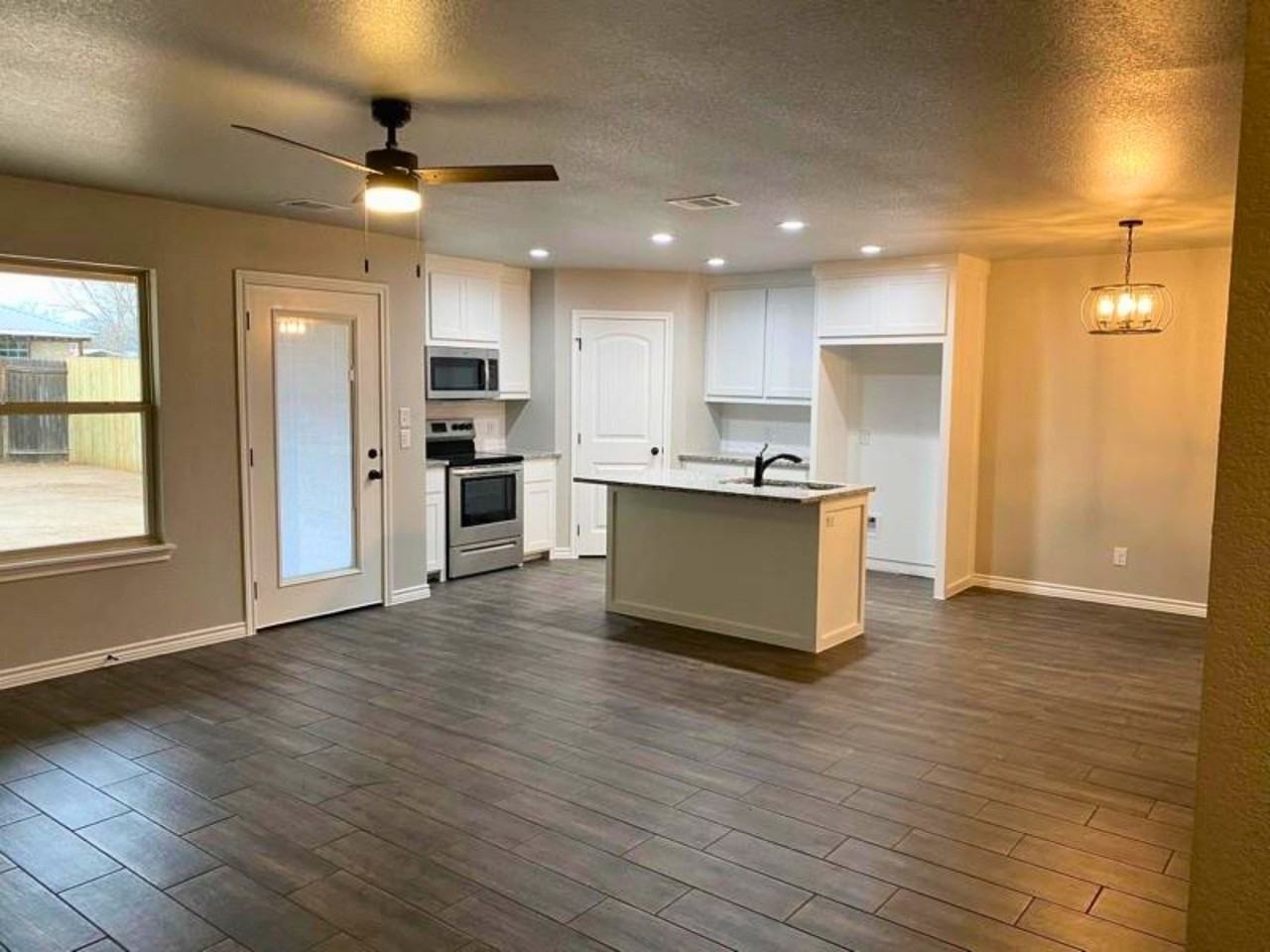 220 Saint Charles Dr #A - Photo 2 of 10
