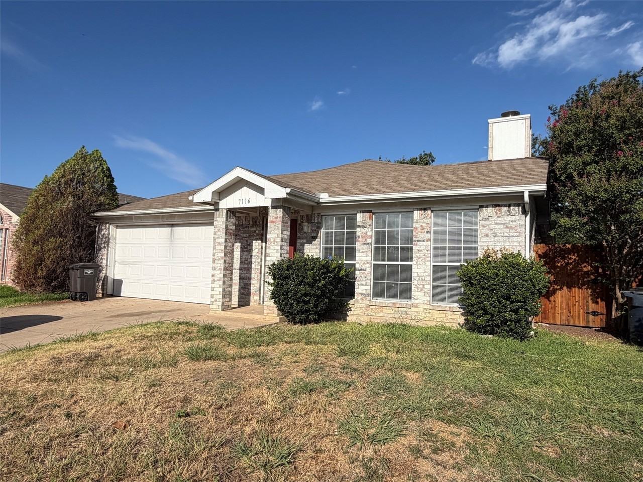 7116 Nohl Ranch Rd - Photo 2 of 12