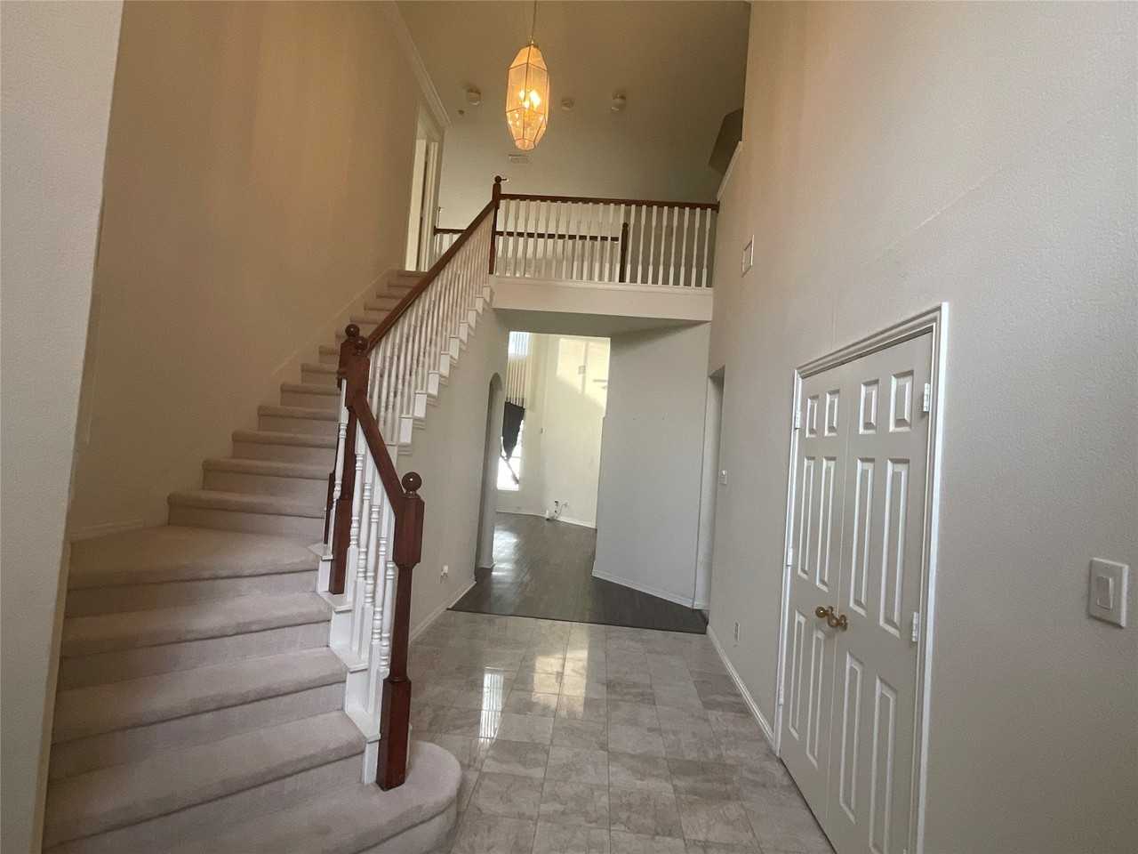 4201 Abingdon Dr - Photo 5 of 21