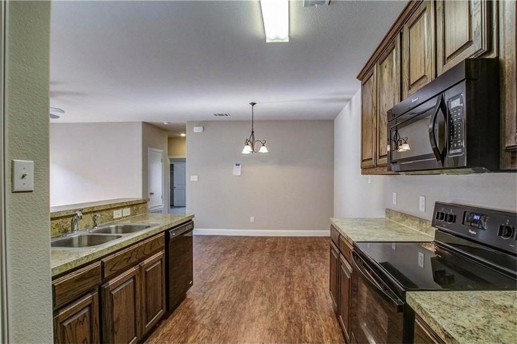 428 Canvas Ct - Photo 4 of 14