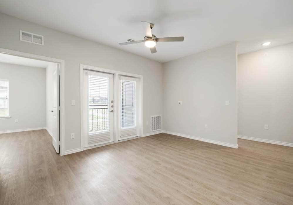 13411 Fm 812 Rd #2301 - Photo 7 of 22