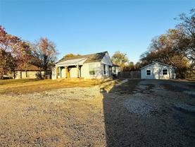 632 Peggs St - Photo 1 of 1