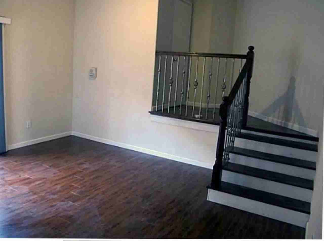 2210 Winter Sunday Way - Photo 2 of 9