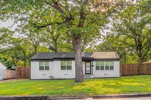 featured image of 721 Bowman St