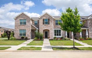 featured image of 2308 Davenport Dr