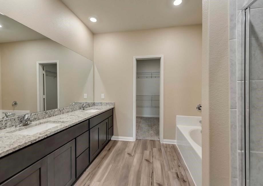 312 Golden Sands Ln - Photo 7 of 10