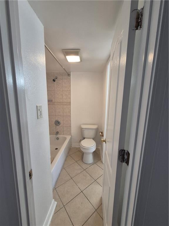 2500 Manson Ave ##404 - Photo 4 of 6
