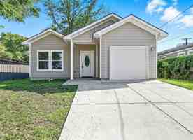 featured image of 2911 Marshall St