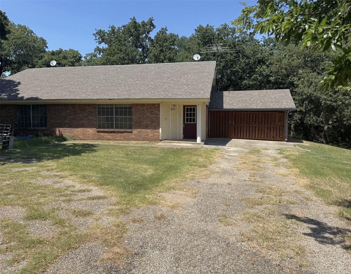 8171 E Mckinney St - Photo 3 of 21