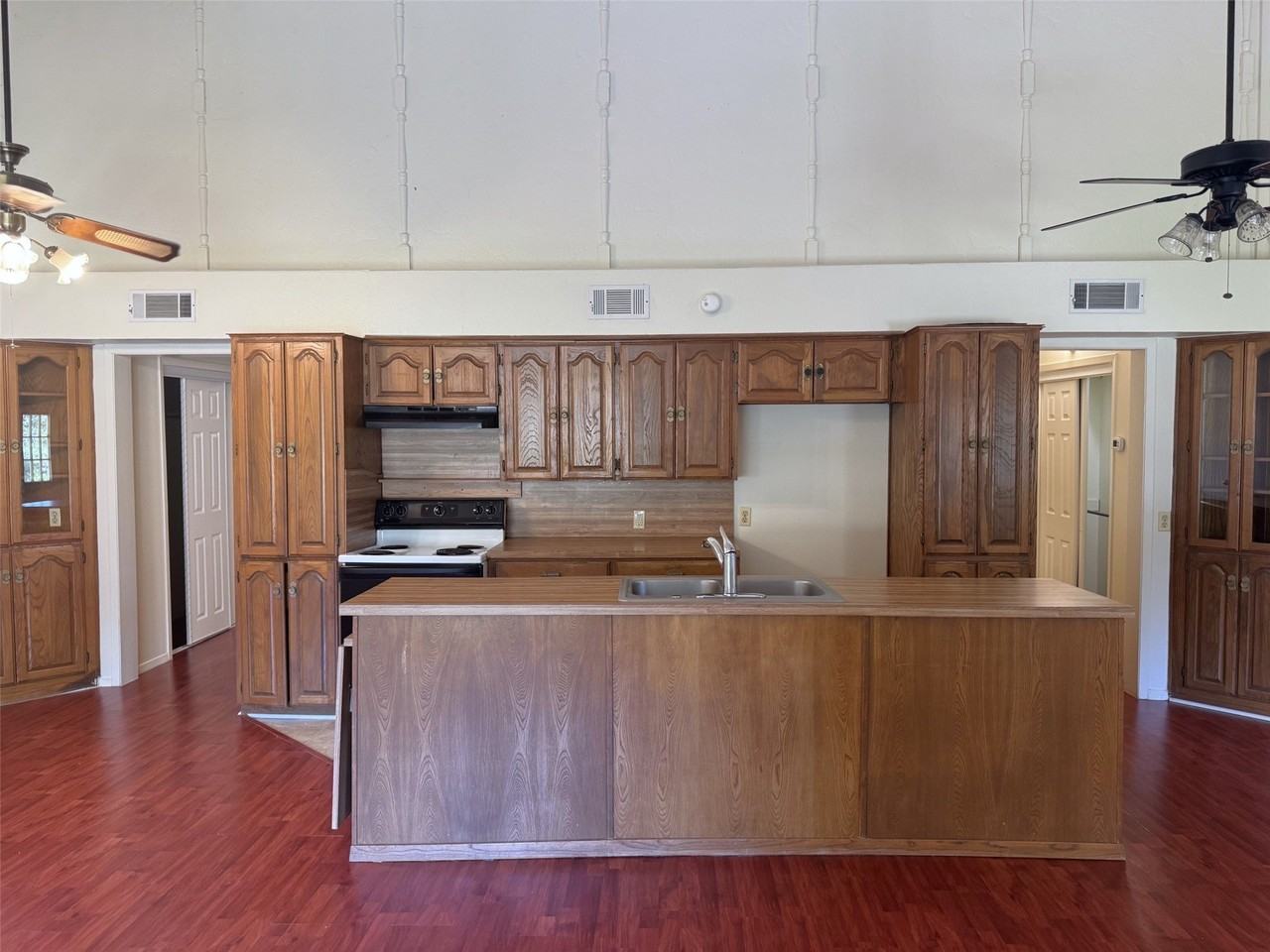 8171 E Mckinney St - Photo 7 of 21