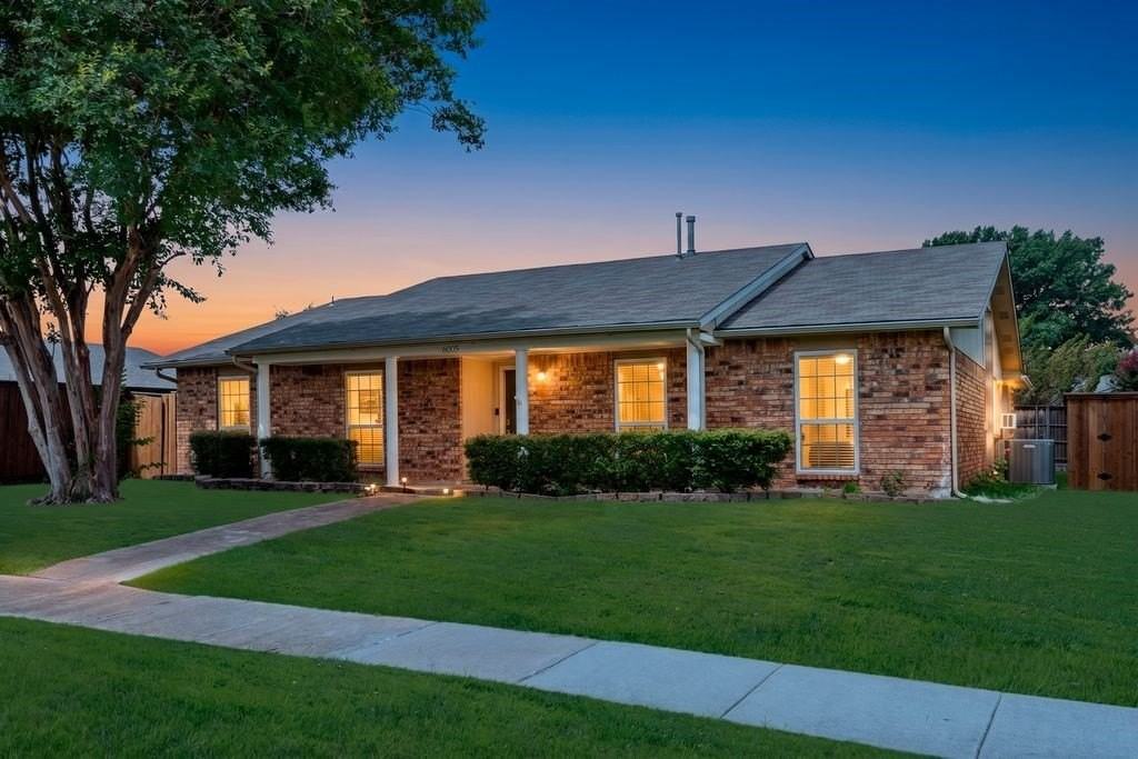 6005 Blair Oaks Dr
