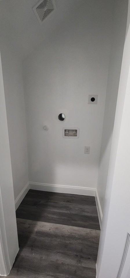 2005 Stuart St #A - Photo 4 of 15