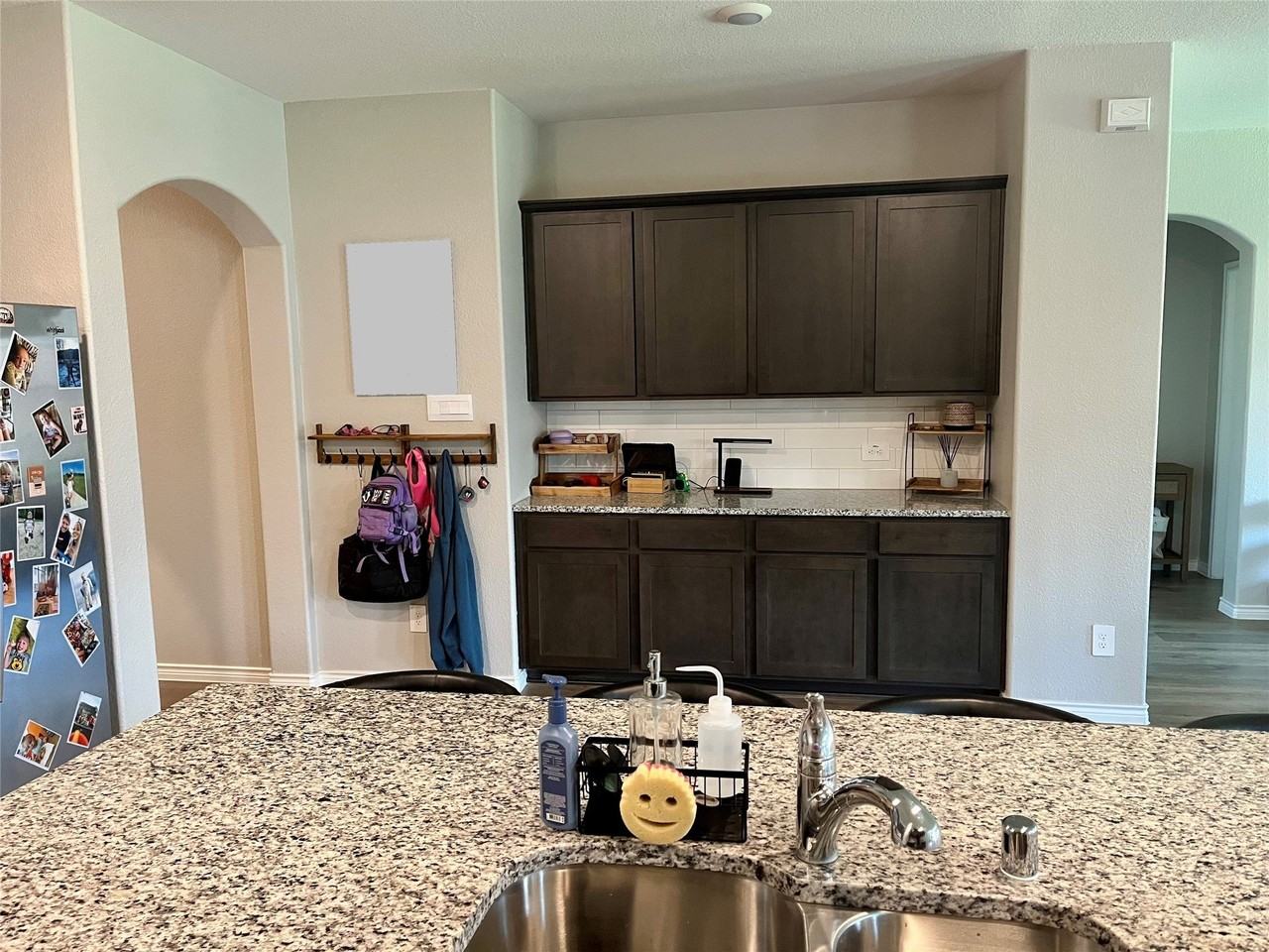 620 Carters Grove Dr - Photo 5 of 21