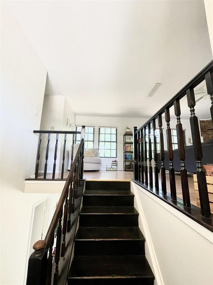 1816 Chestnut Ct - Photo 6 of 12