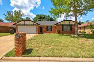featured image of 2842 Rex Allen Dr