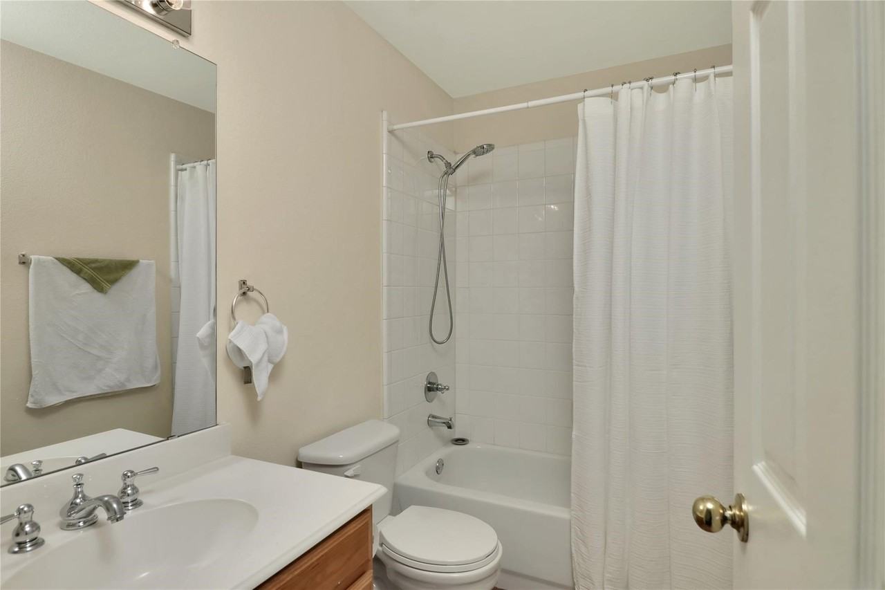 9816 Max Ln - Photo 6 of 22