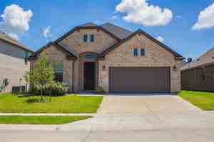 featured image of 825 Allison Dr
