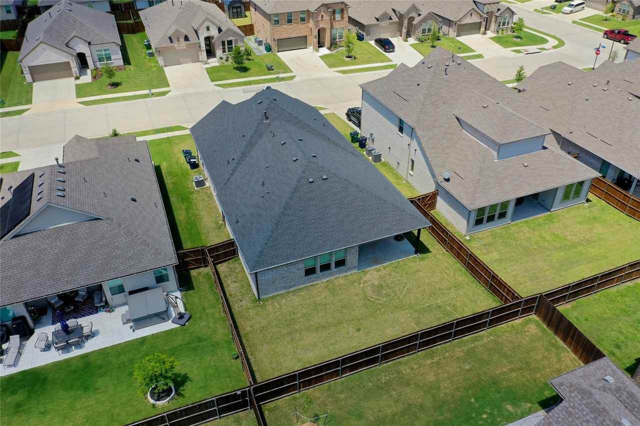 825 Allison Dr - Photo 6 of 6