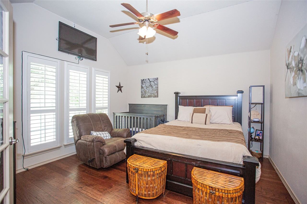 5009 Cassidy Ln - Photo 5 of 20
