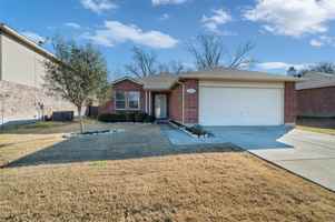 featured image of 1316 Willow Tree Dr
