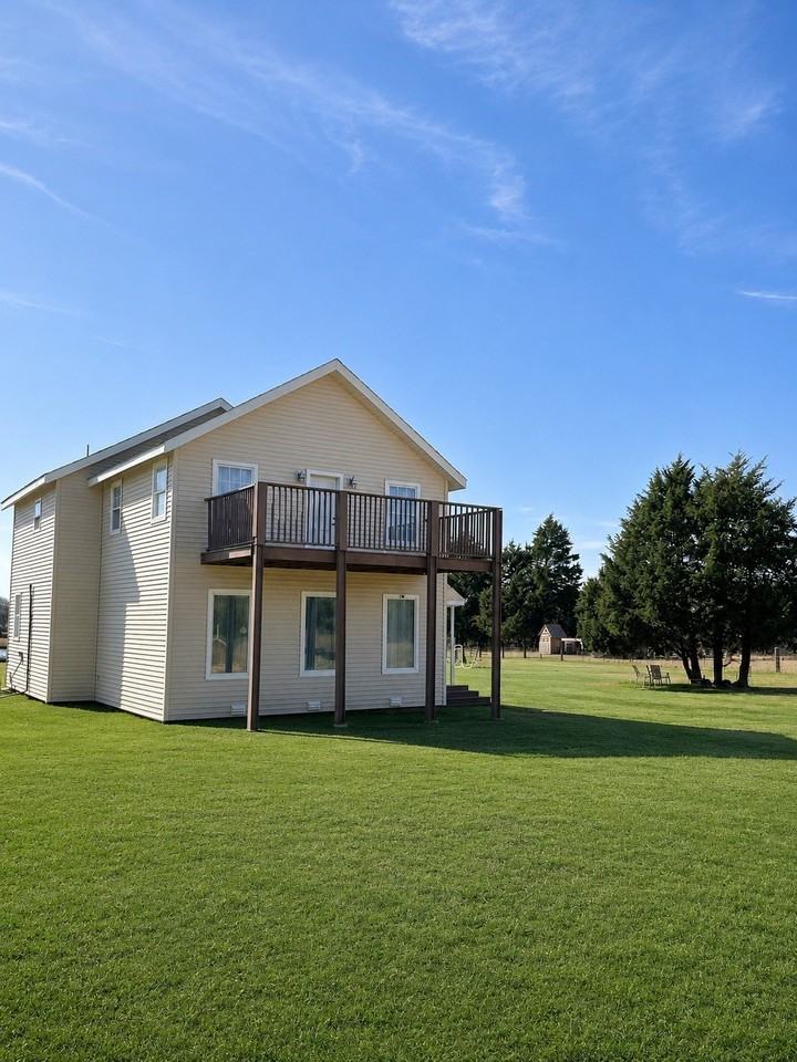 7900 Fm 3136 - Photo 4 of 17